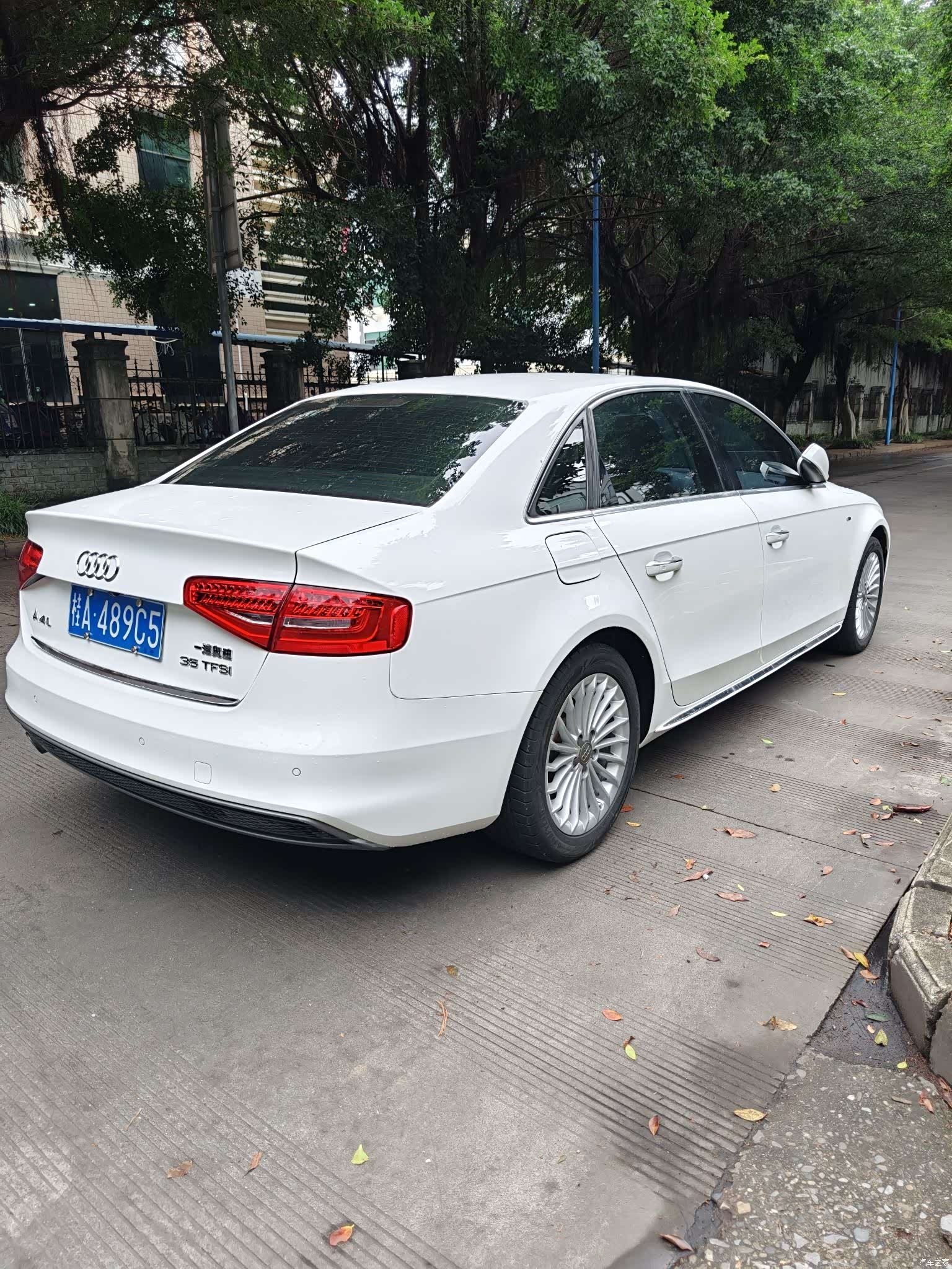 Audi A4L, 2016 9