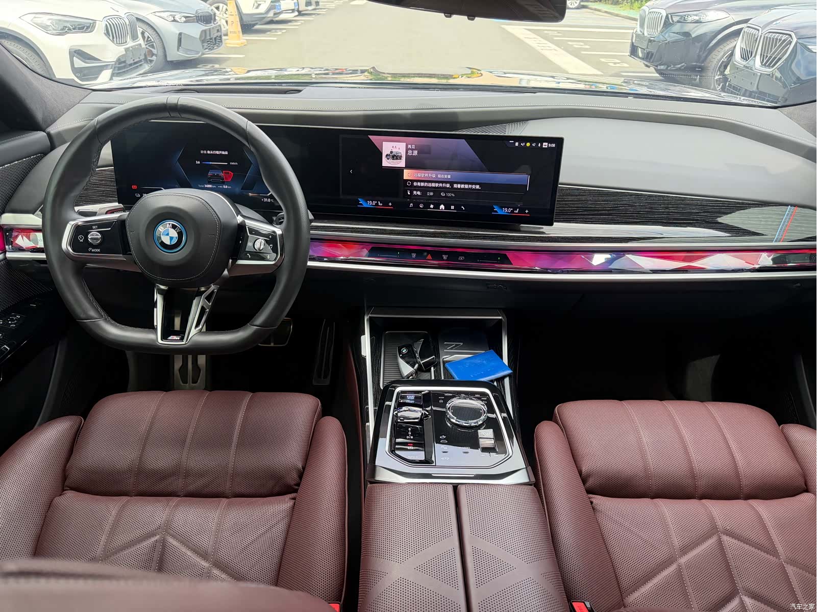 BMW i7, 2023 все фото