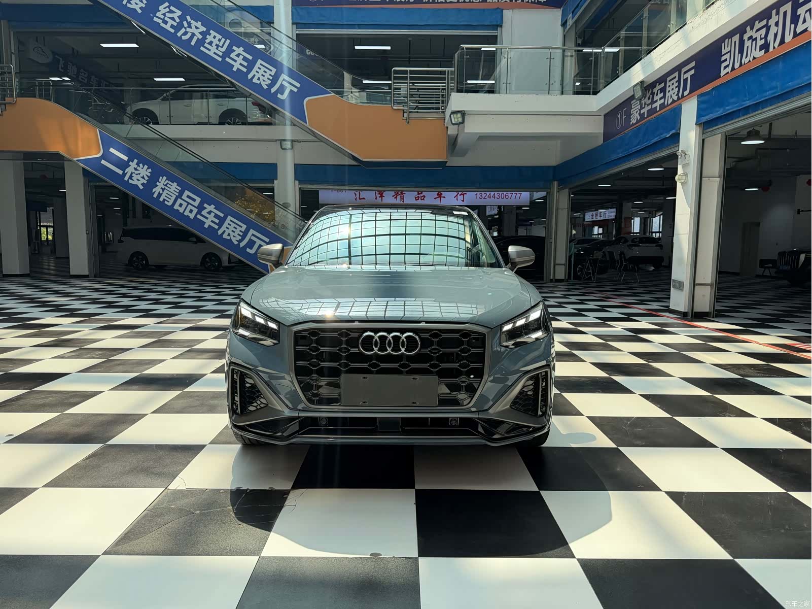 Audi Q2L, 2022 2