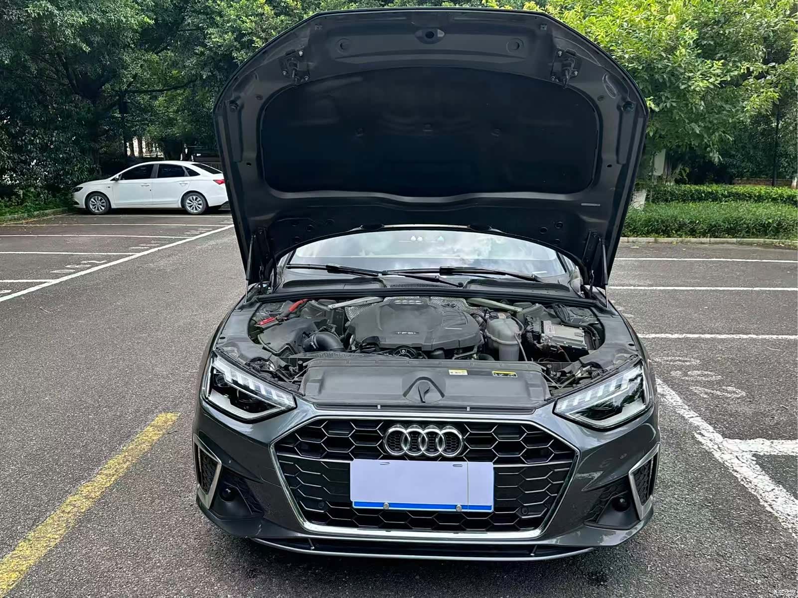 Audi A4L, 2020 11
