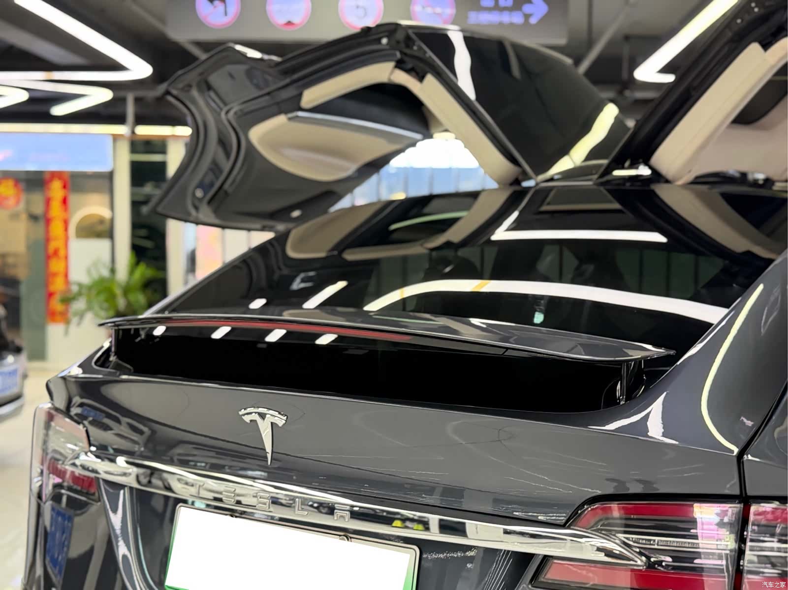 Tesla Model X, 2018 14