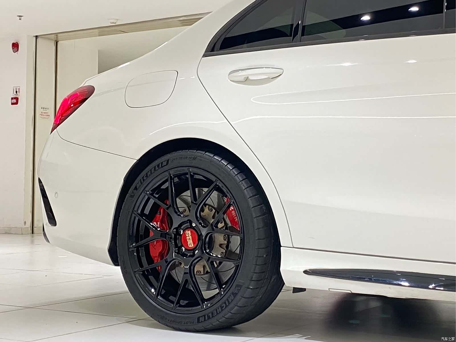 Mercedes-Benz C-Class, 2019 18