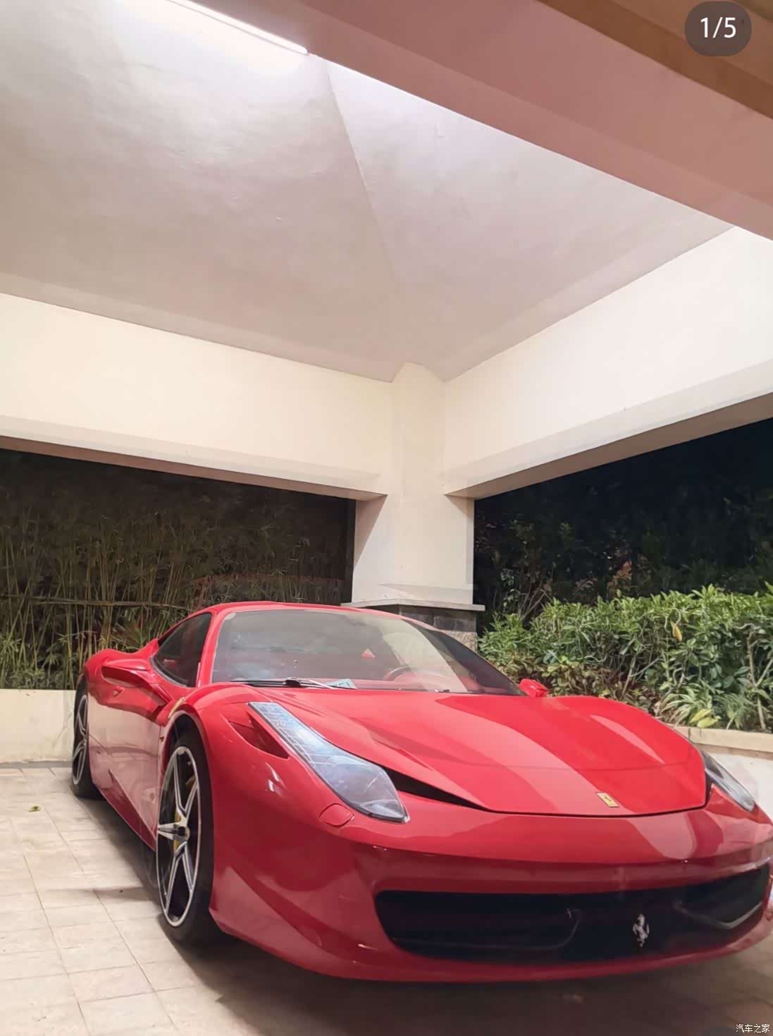 Ferrari 458, 2011 1