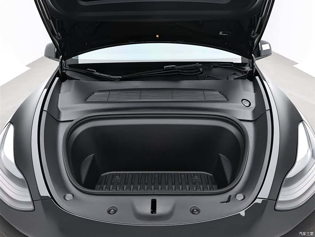 Tesla Model Y, 2021 16