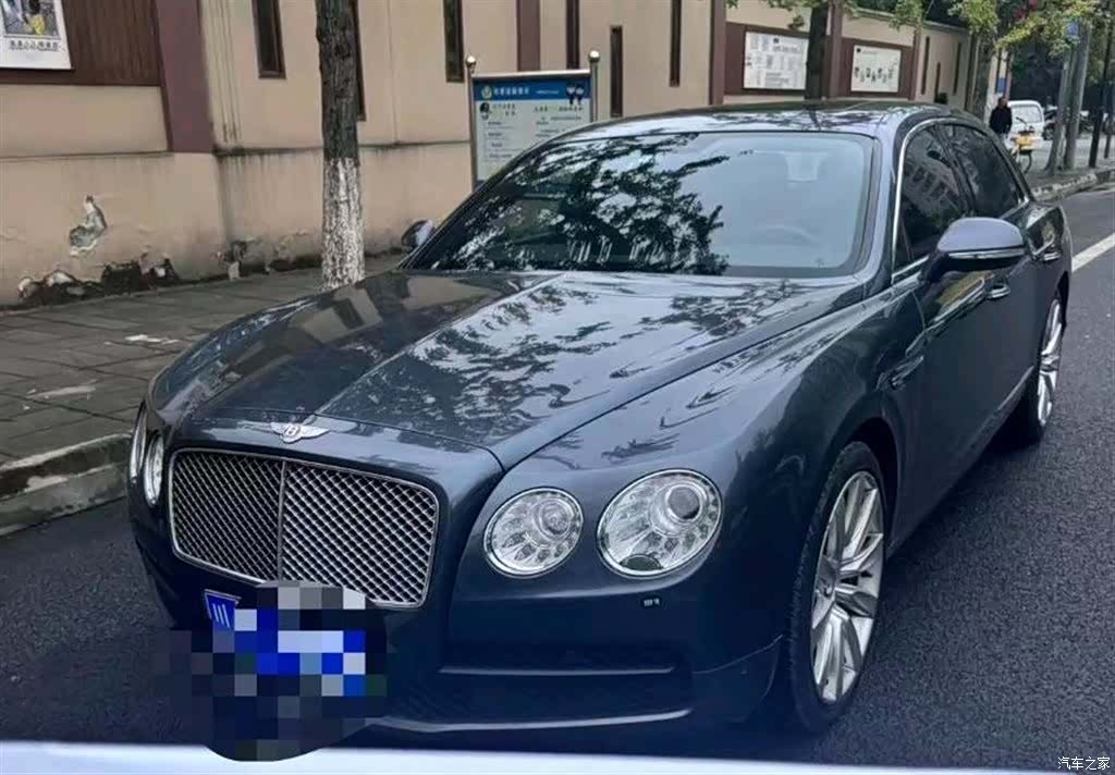 Bentley Flying Spur, 2017 1