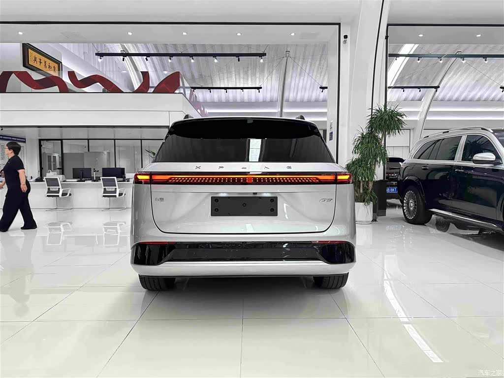 Xpeng G9, 2023 4