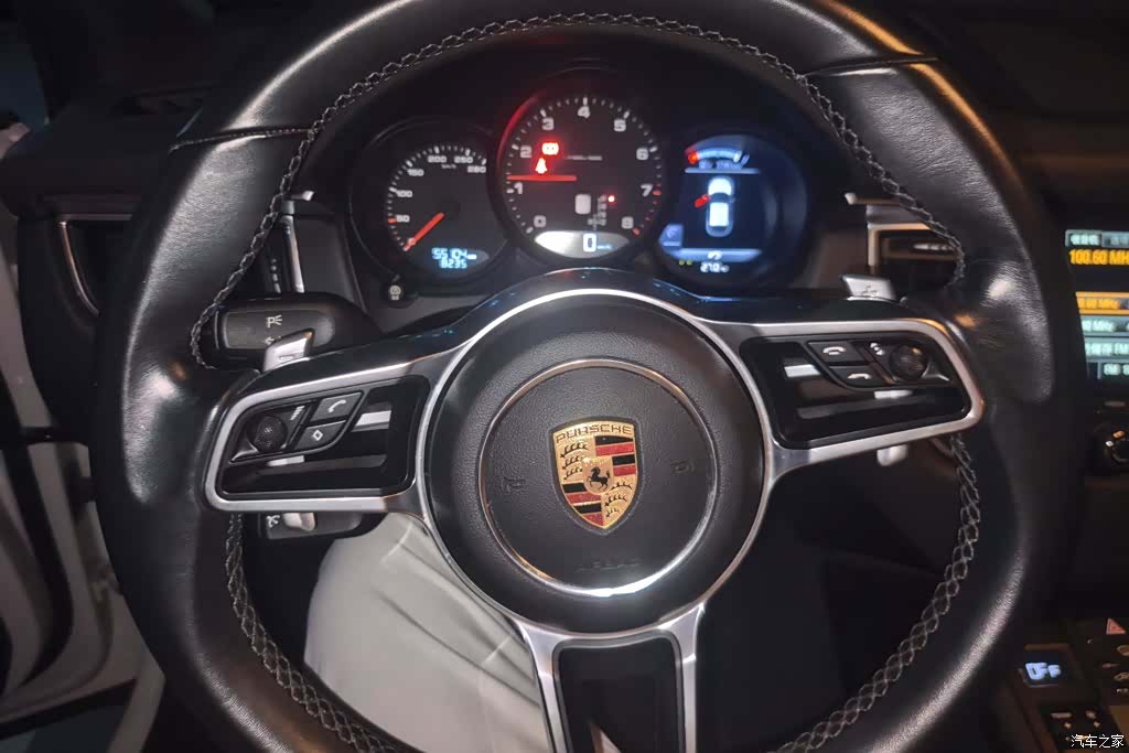 Porsche Macan, 2015 15