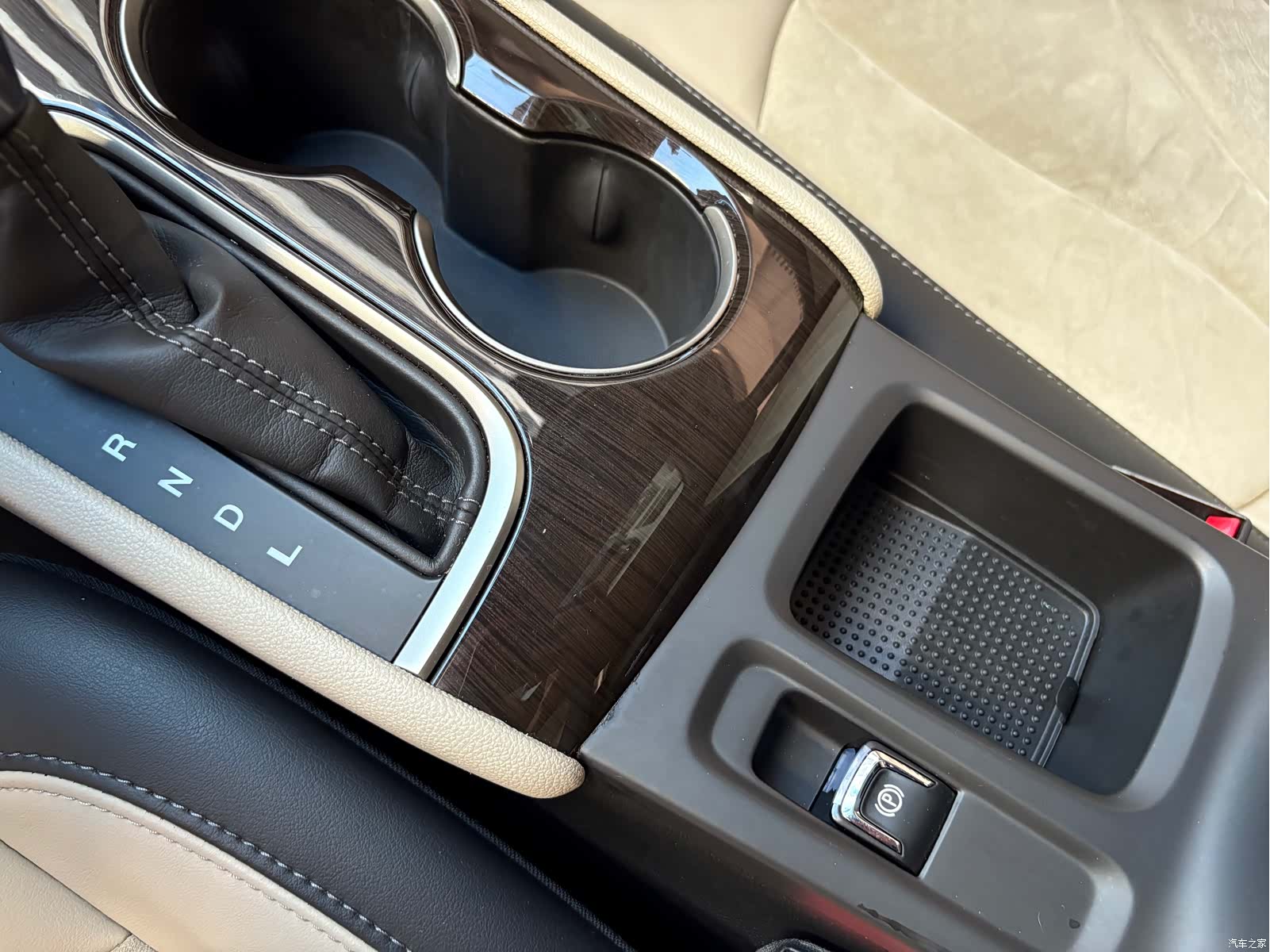 Buick Verano, 2018 9