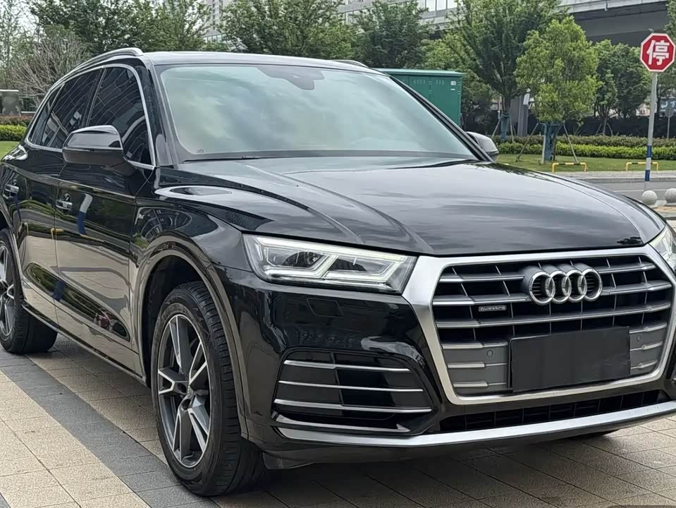Audi Q5L Audi Q5L