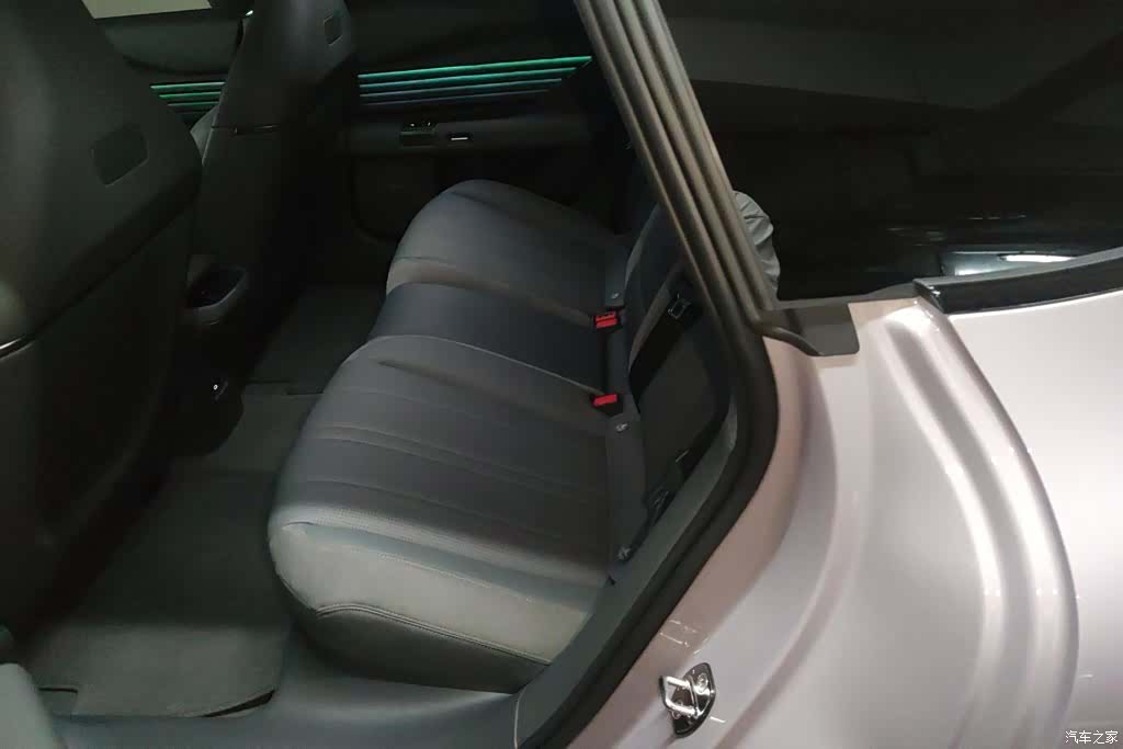 Audi TT, 2026 11