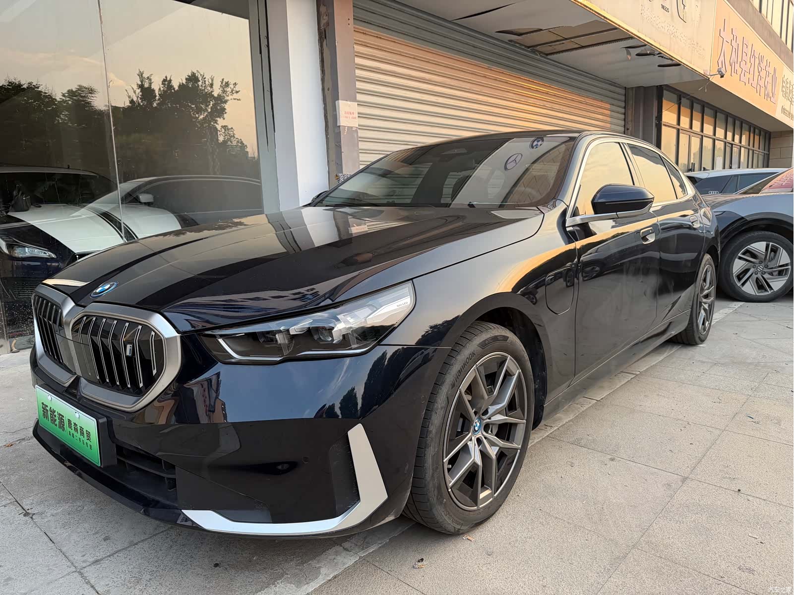 BMW i5, 2025 1