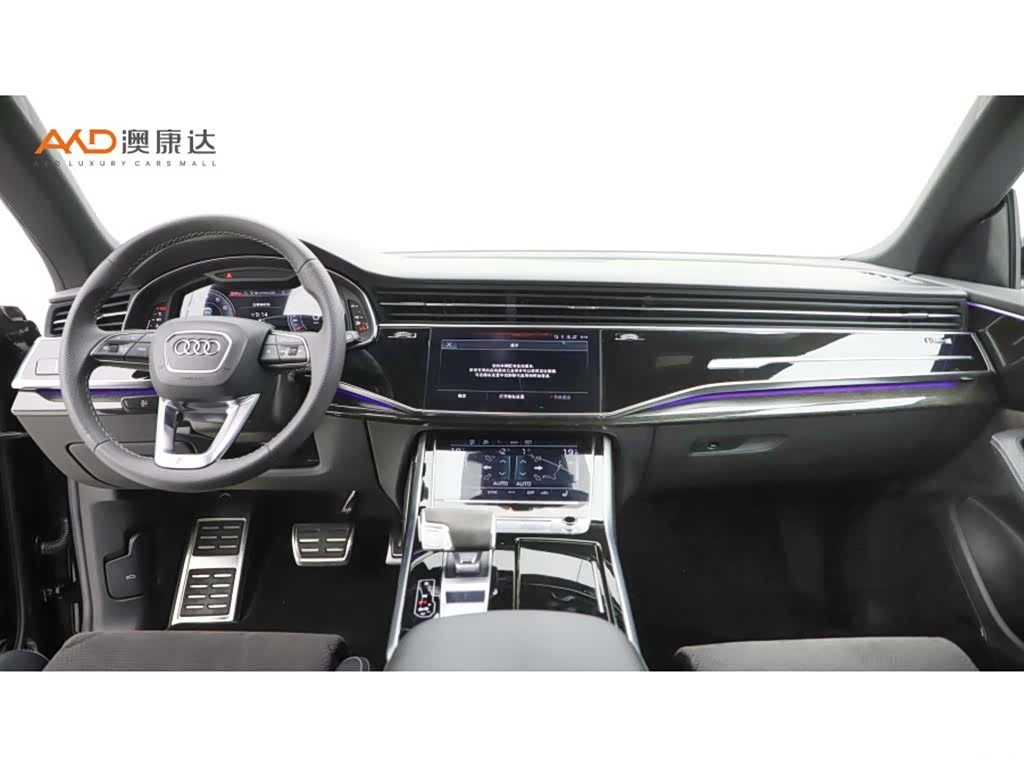 Audi Q8, 2020 все фото