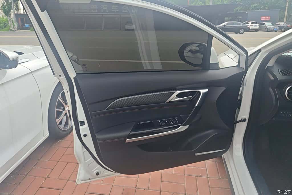 BAIC EU5, 2025 7