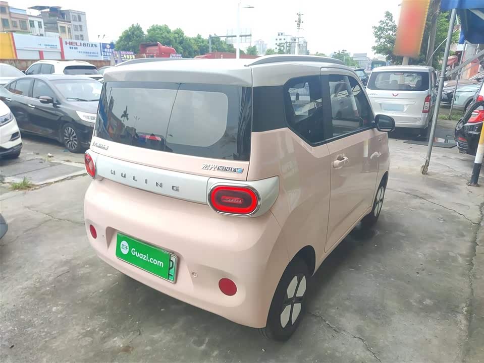 Wuling Hongguang MINIEV Wuling Hongguang MINIEV