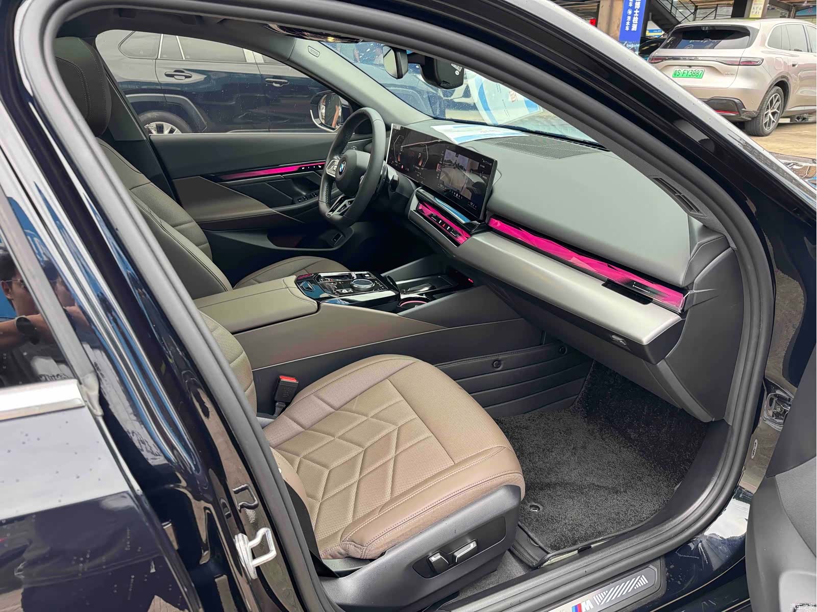 BMW 5 Series, 2024 9