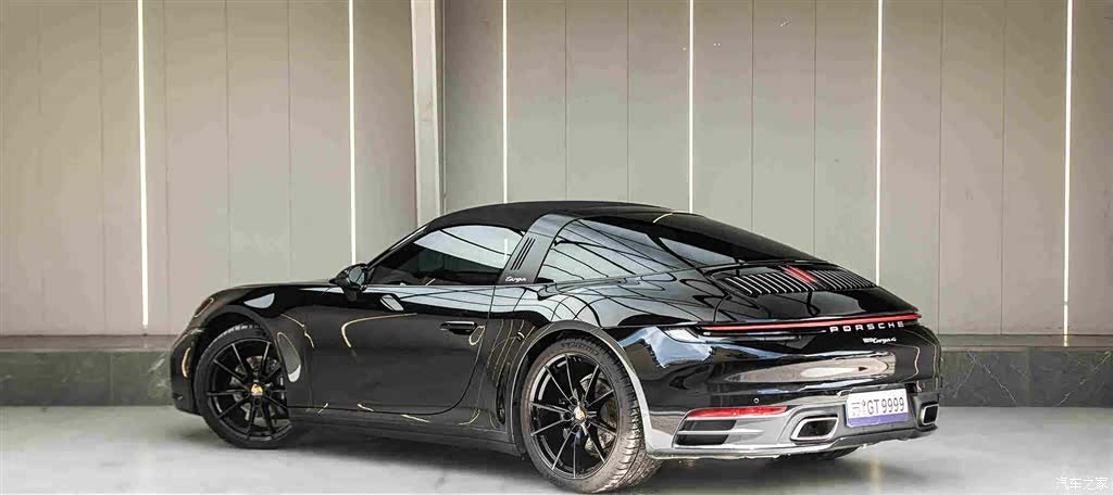 Porsche 911, 2024 8