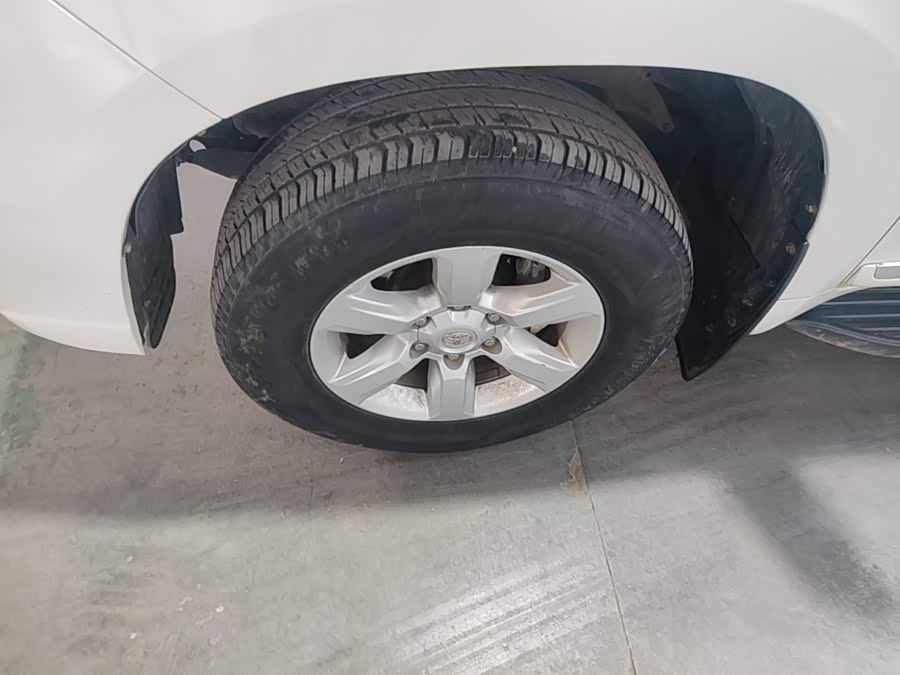 Toyota Prado 2017, фото 25