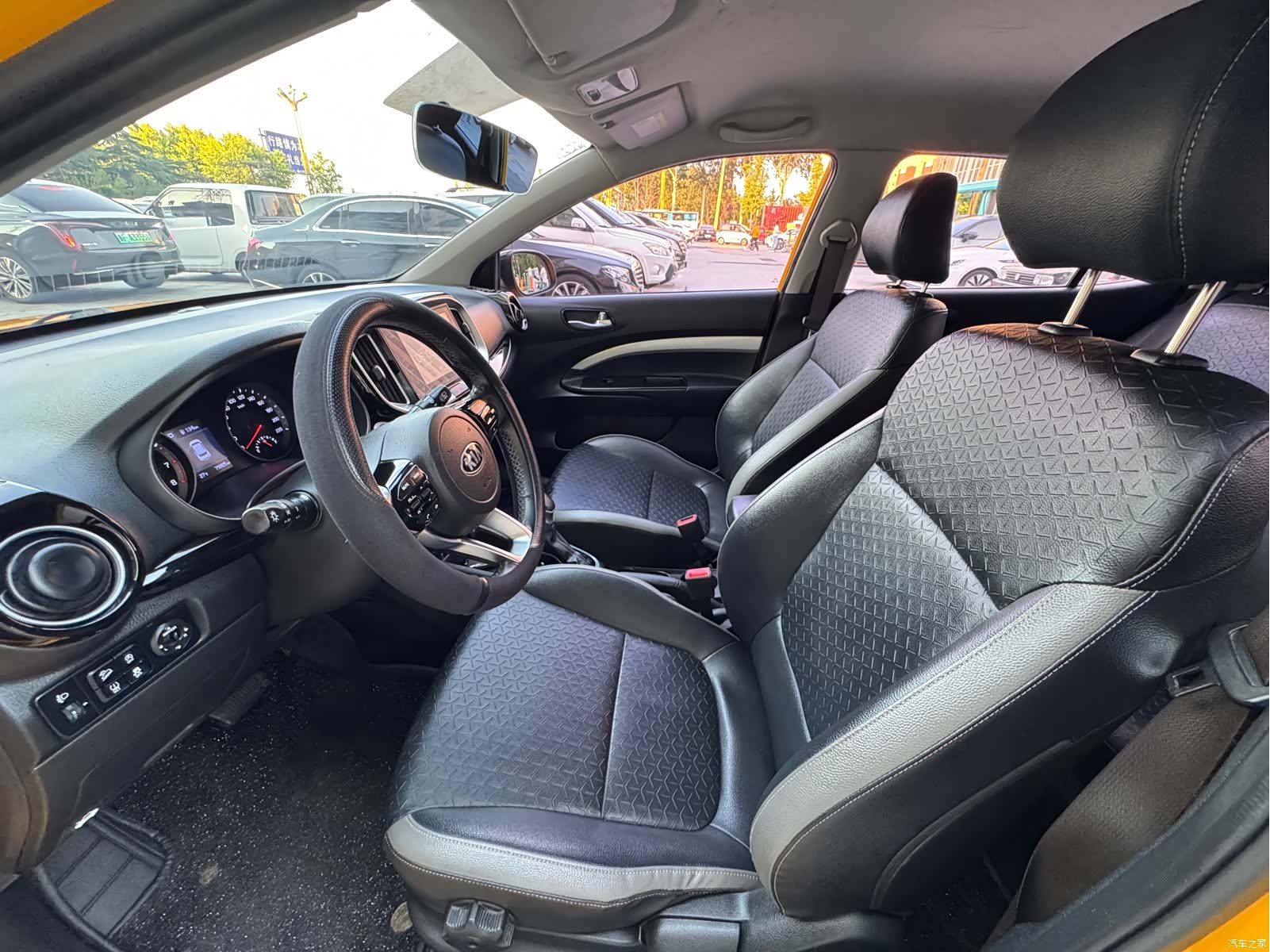 Kia KX1, 2019 8