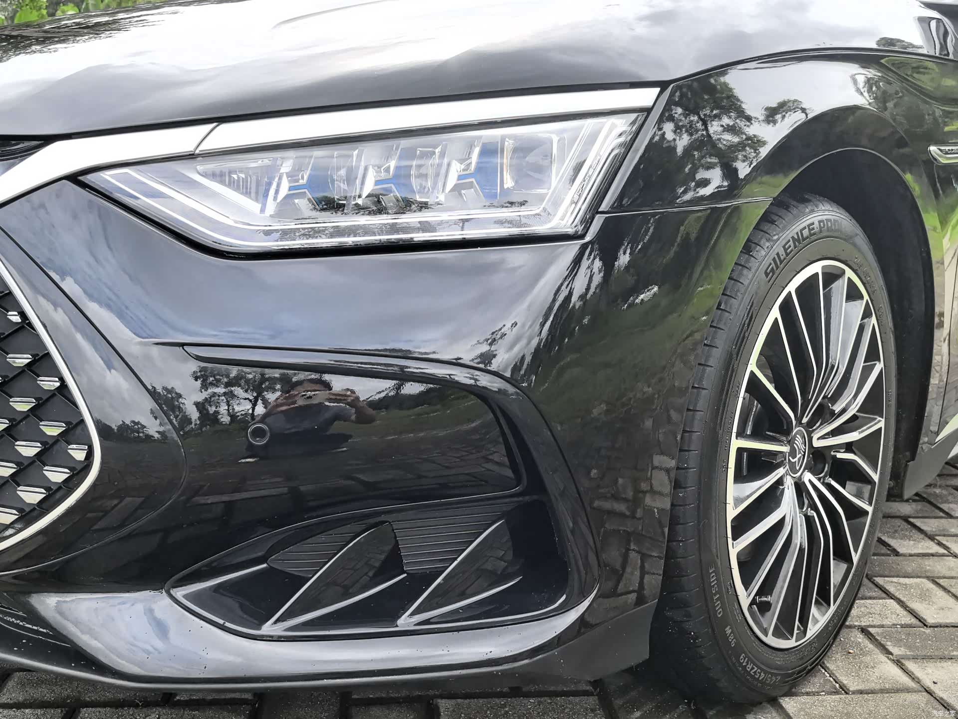 BYD Han, 2022 10