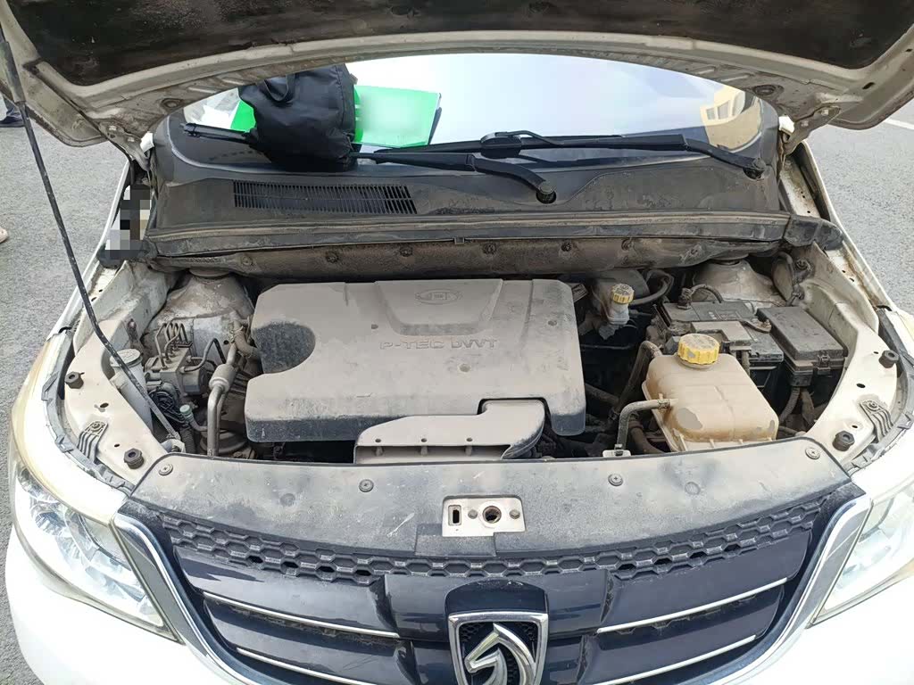 Wuling 730, 2015 21