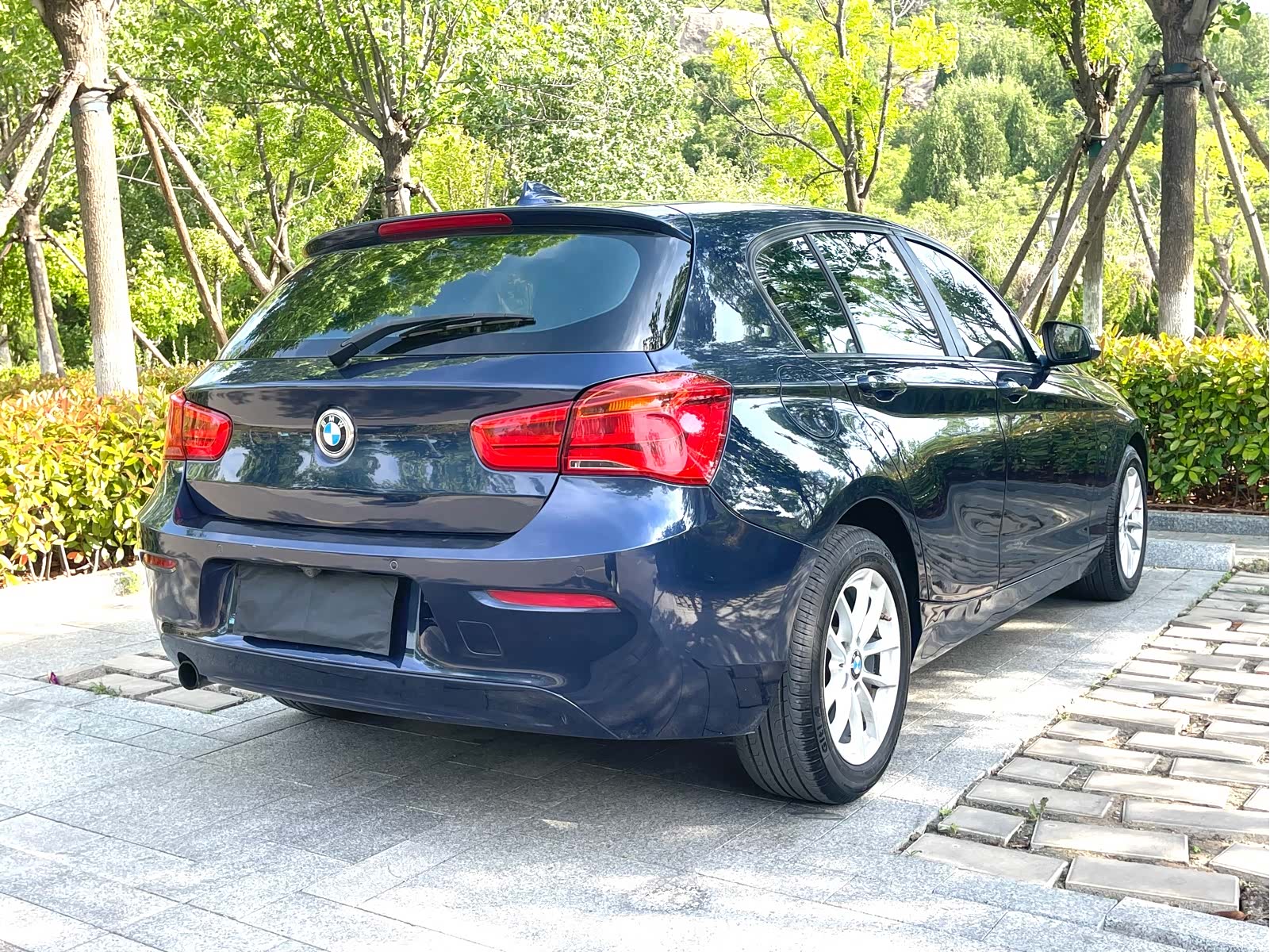 BMW 1 Series, 2016 все фото