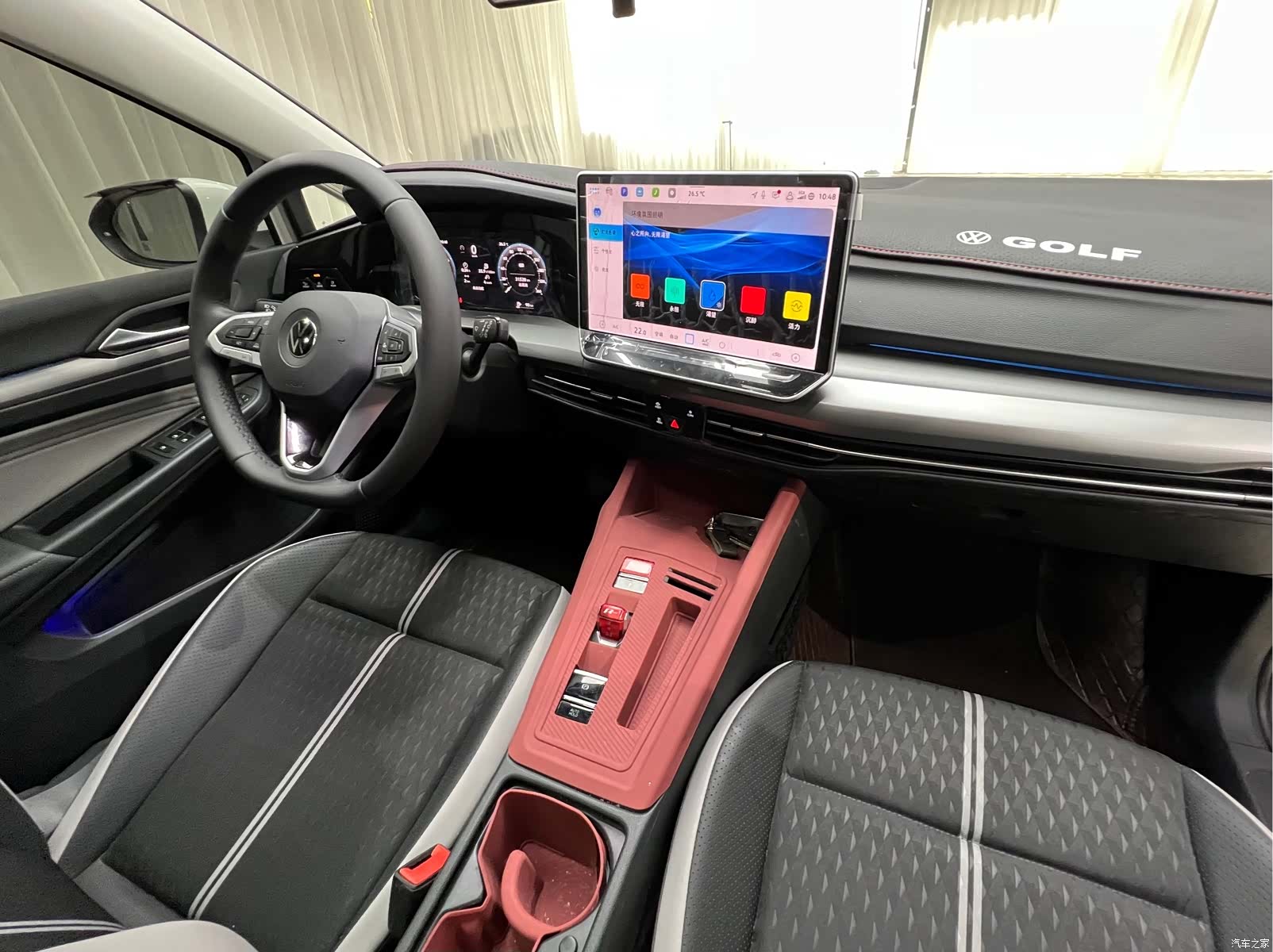 Volkswagen Golf, 2025 21