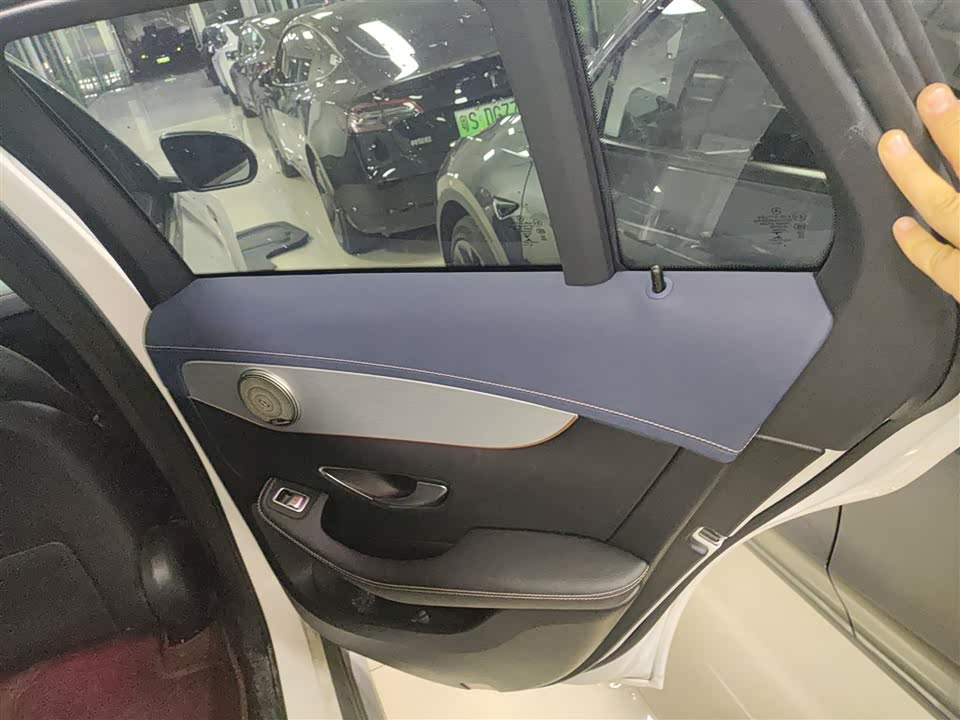 Mercedes-Benz EQC Mercedes-Benz EQC
