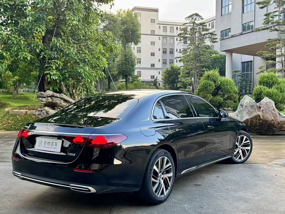 Mercedes-Benz E-class Mercedes-Benz E-class