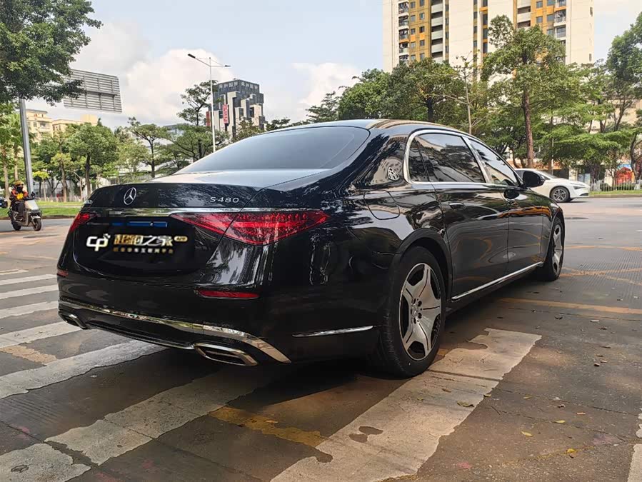 Mercedes-Benz Maybach S-Class 2024, фото 7