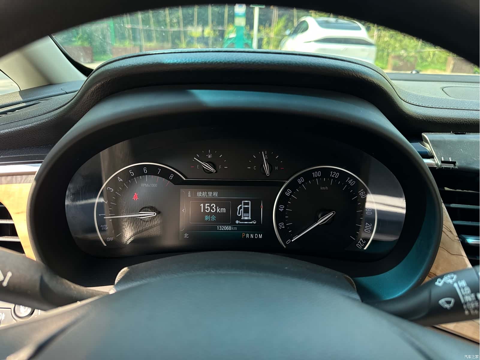 Buick GL8, 2019 13