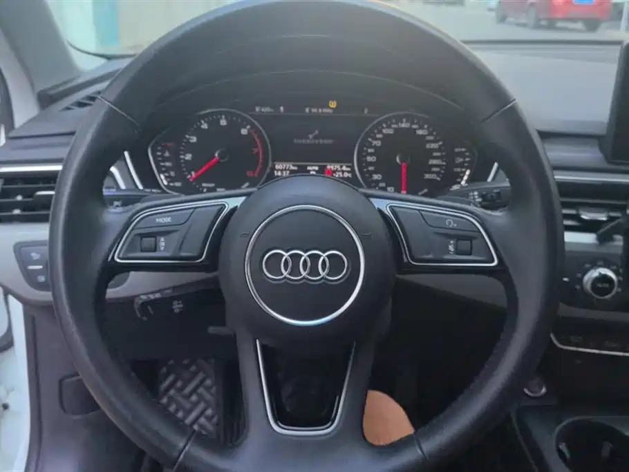 Audi A4L