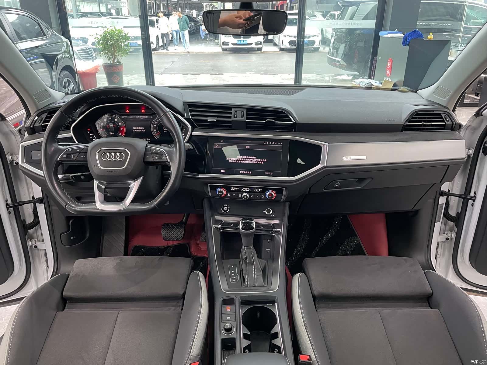 Audi Q3, 2022 8