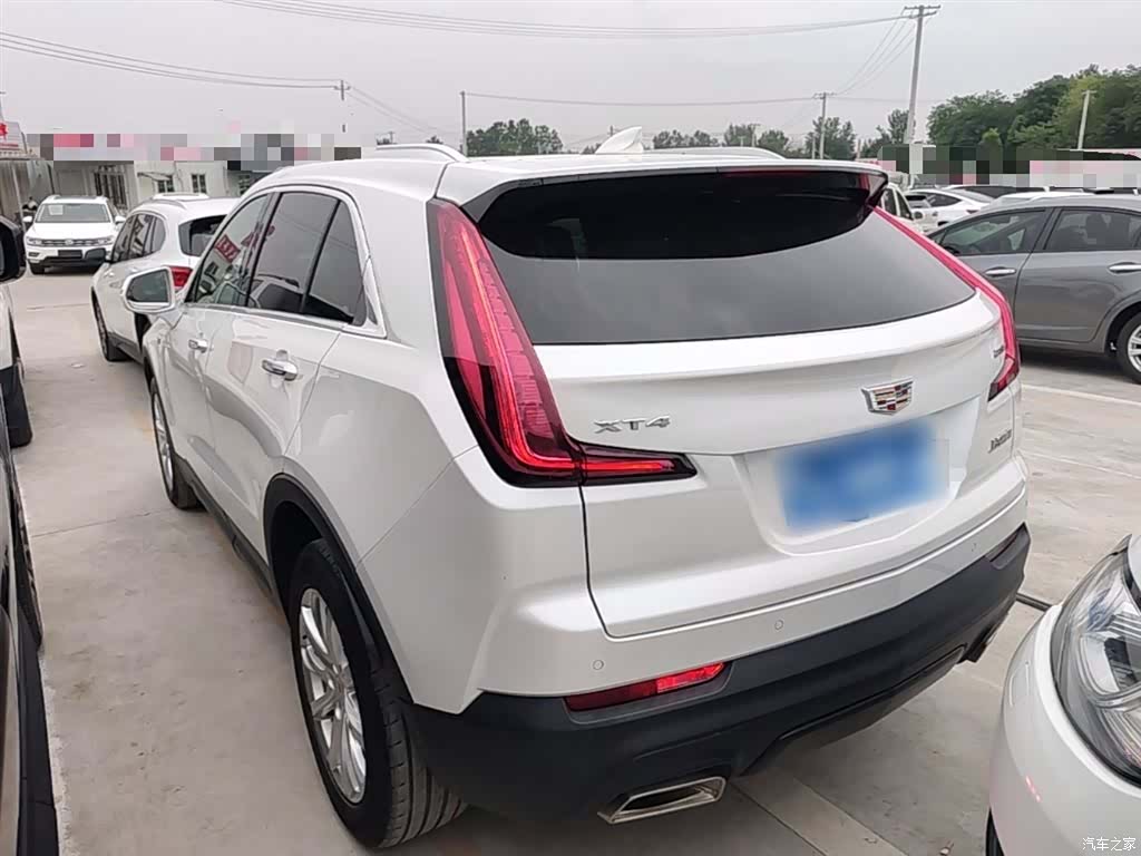 Cadillac XT4, 2023 все фото