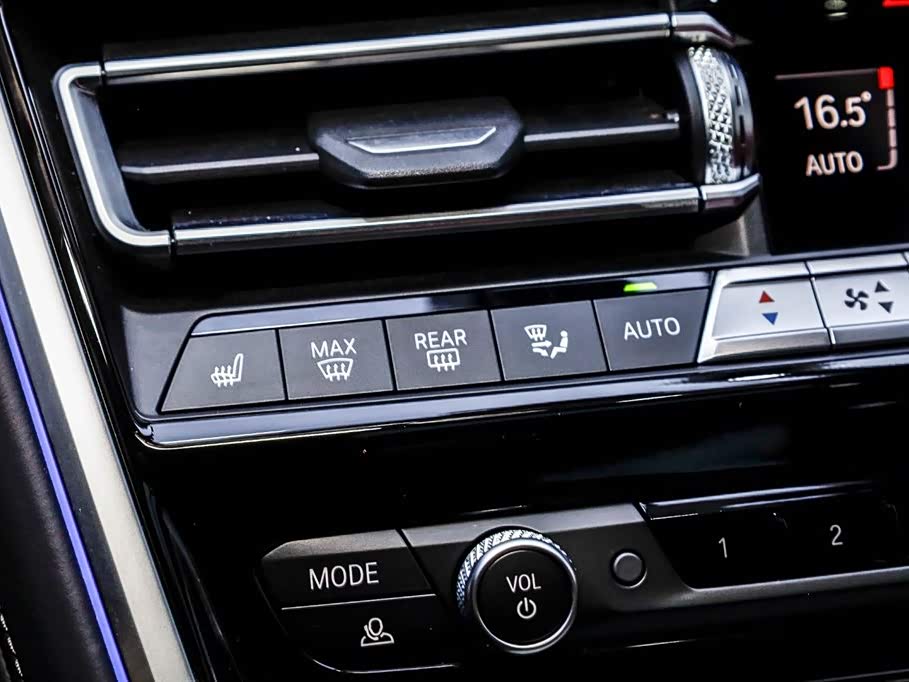 BMW 8 series BMW 8 series