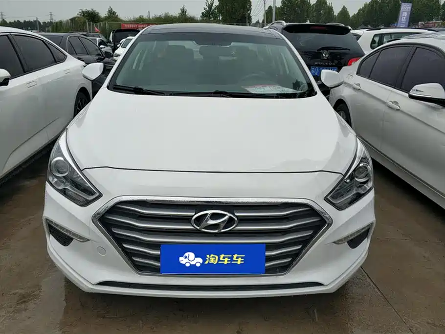 Hyundai Name picture