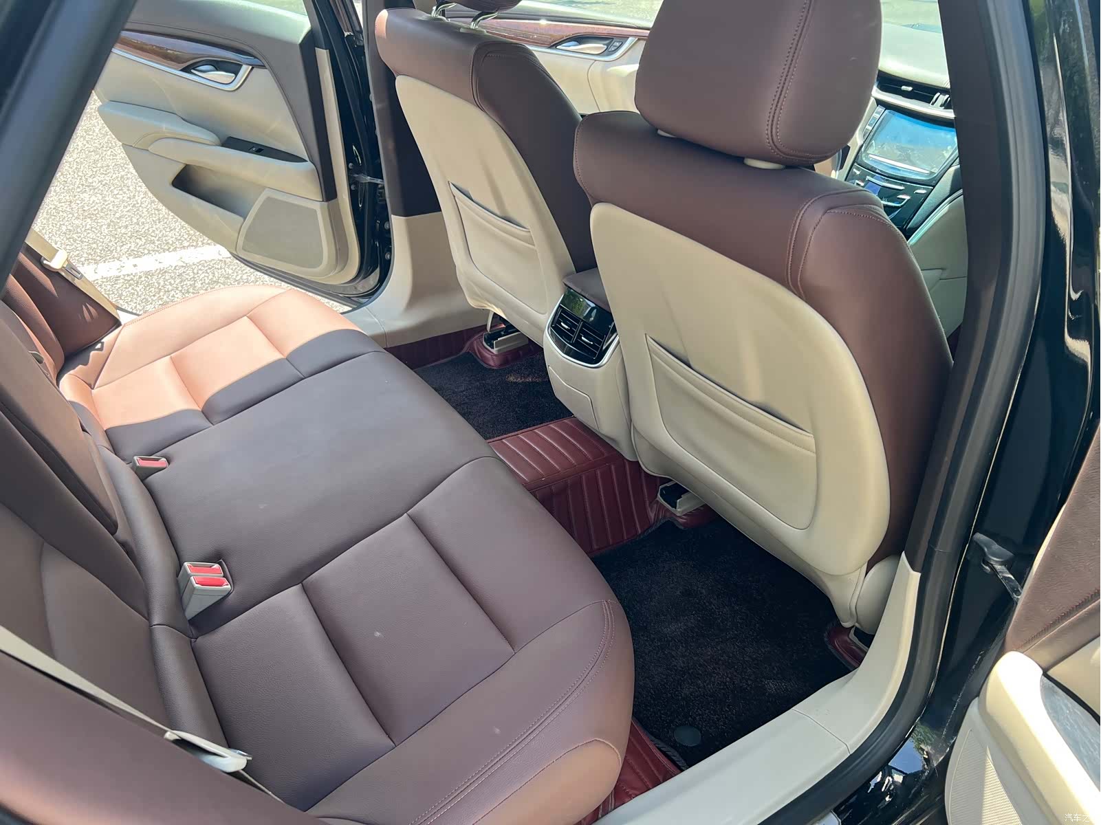 Cadillac XTS, 2017 11