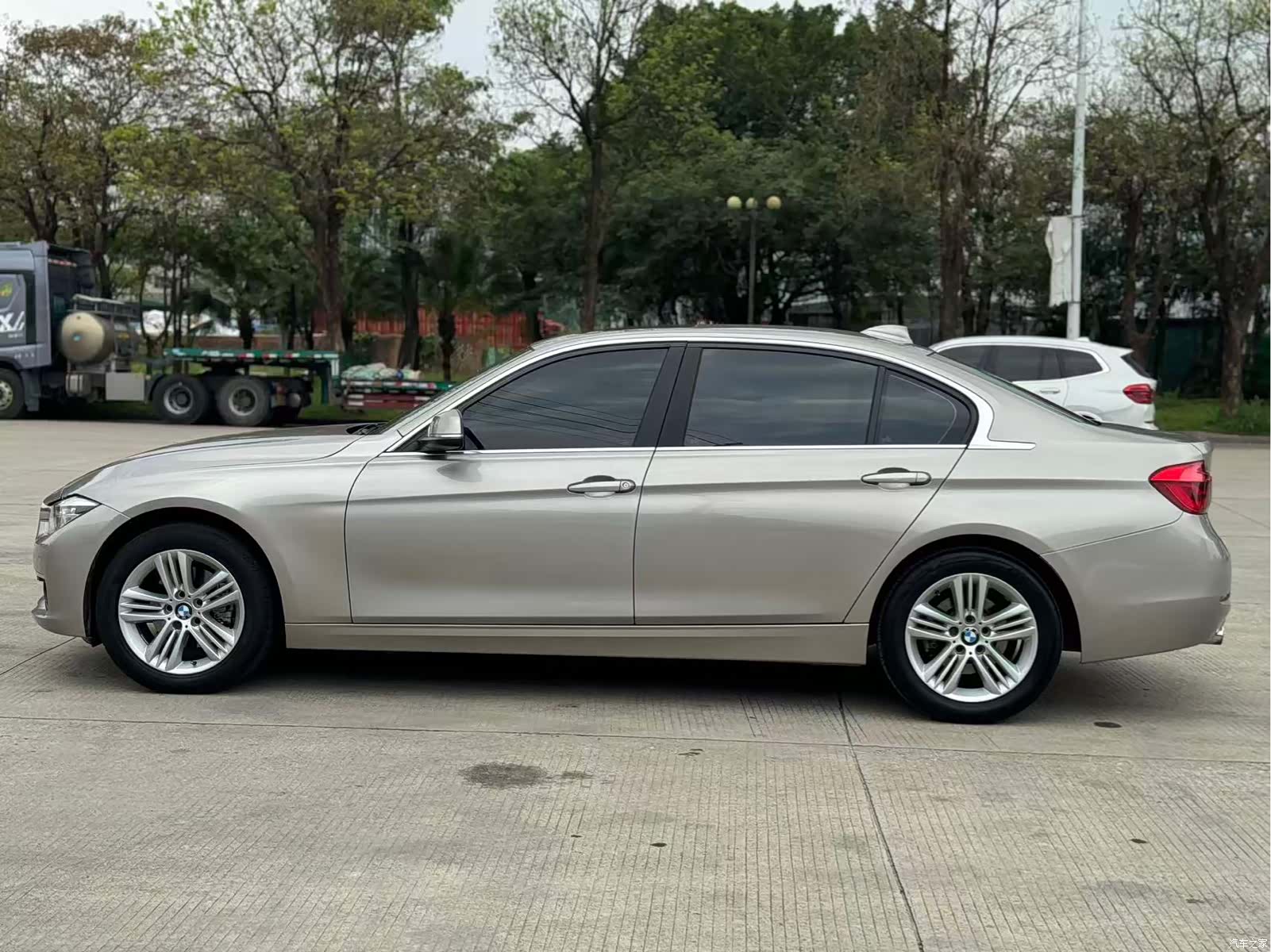 BMW 3 Series, 2017 17