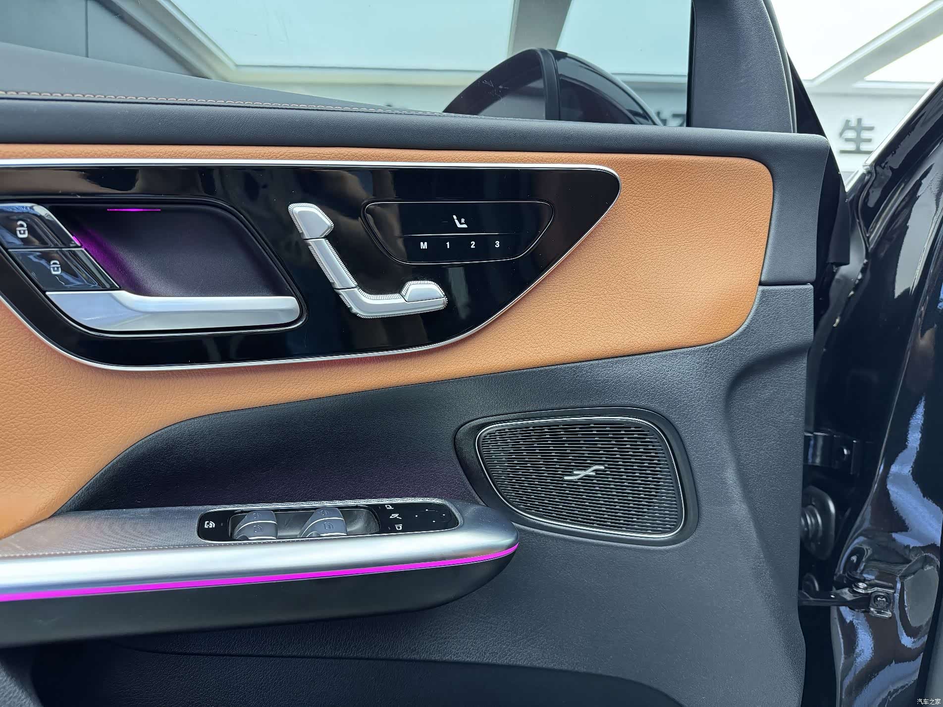 Mercedes-Benz GLC, 2024 11