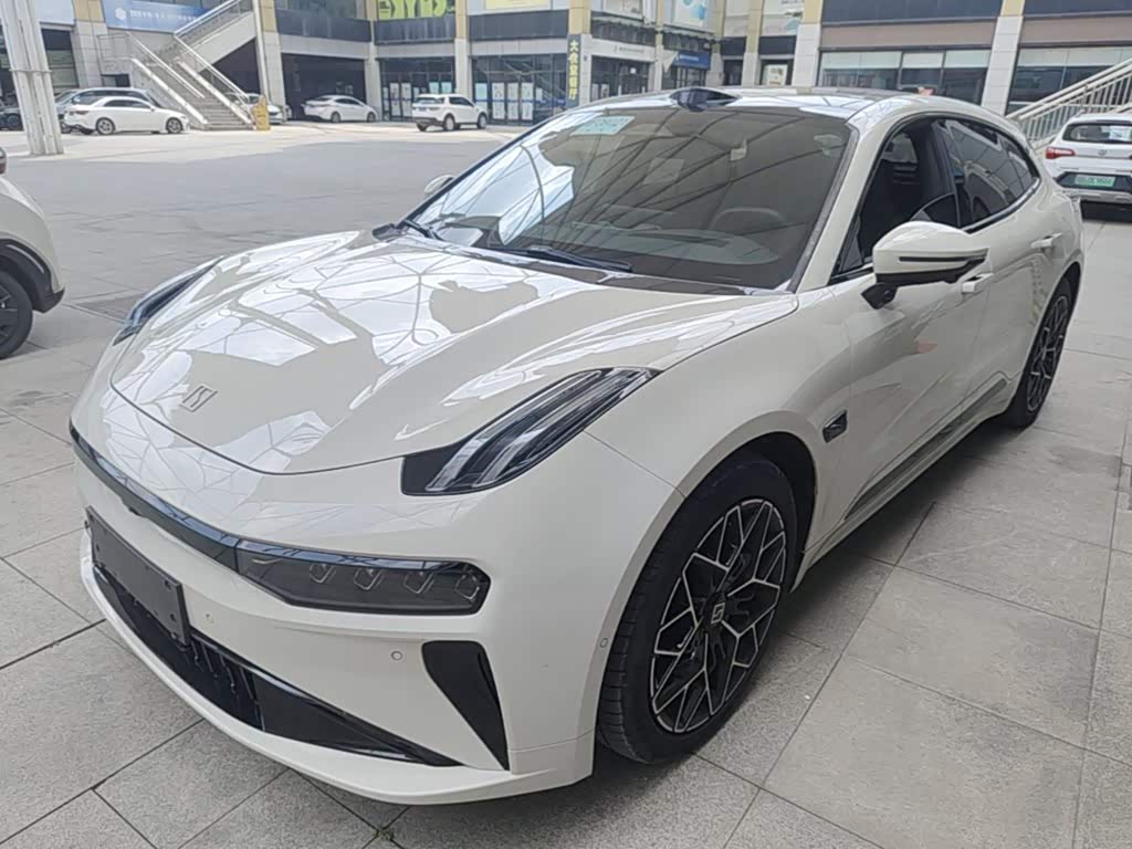Zeekr 001
