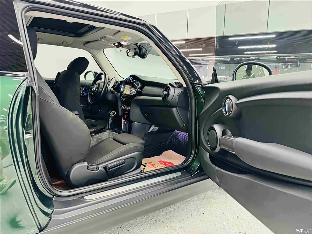 Mini Cooper, 2018 32