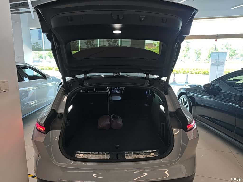 NIO ET5, 2023 19