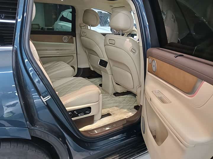 AITO M9 2024 zeng cheng Ultra ban 42kWh 6 seats ban
