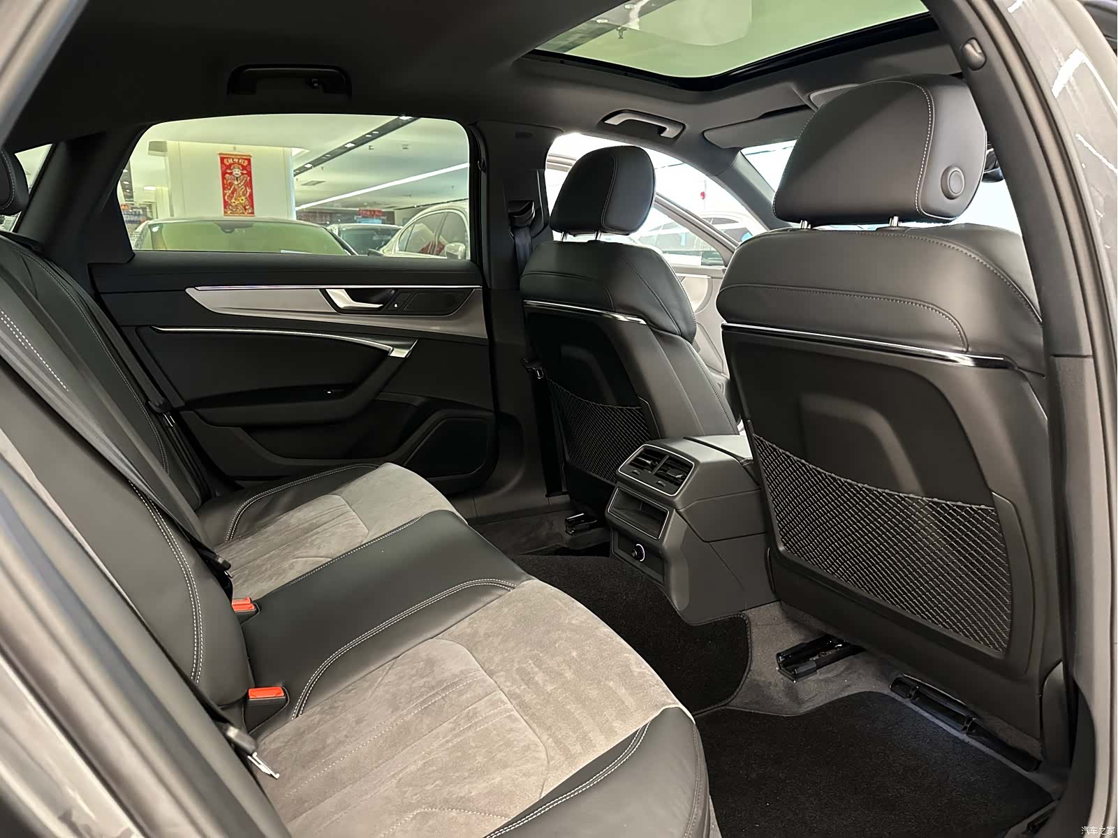 Audi A6L, 2022 14