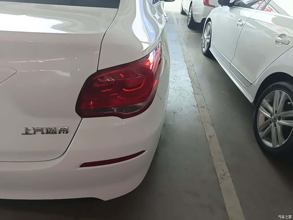 Chevrolet 320, 2019 8