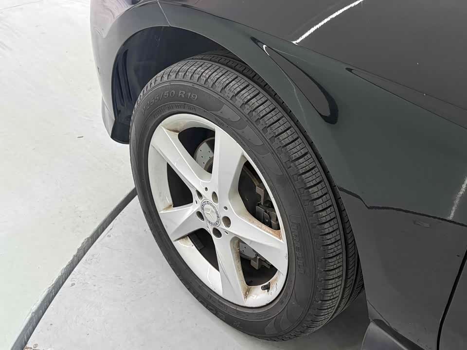 Mercedes-Benz M class