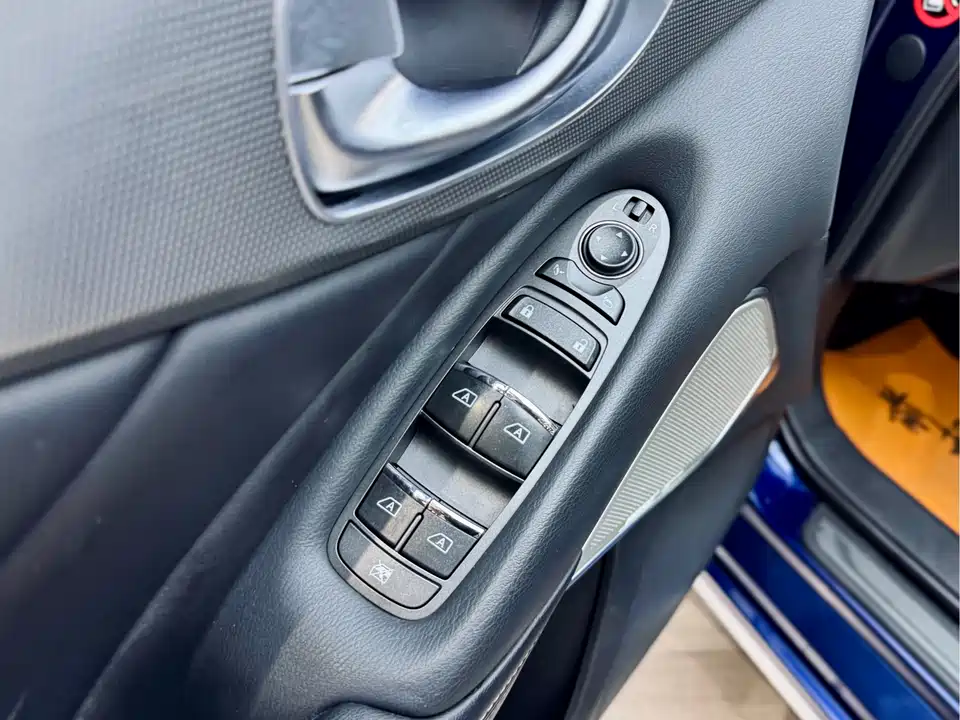 Infiniti Q50L Infiniti Q50L