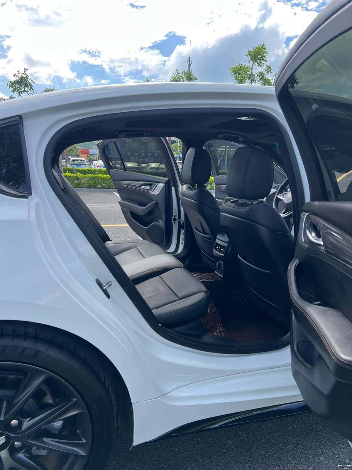 Cadillac CT5, 2022 9