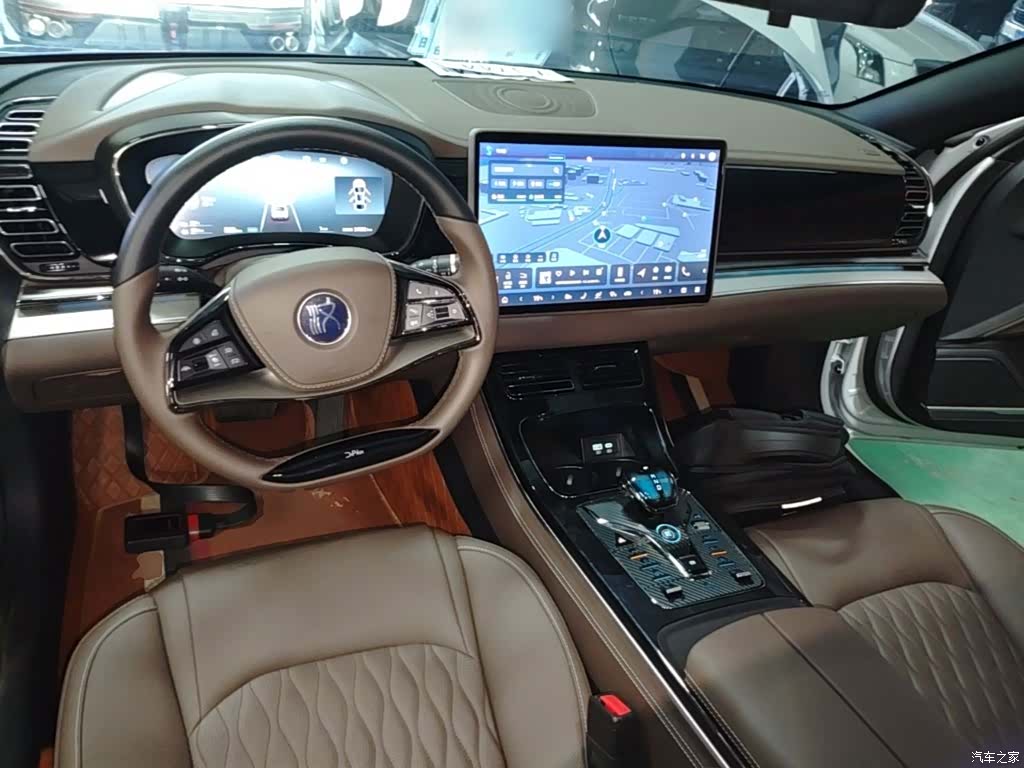 BYD Han, 2024 10