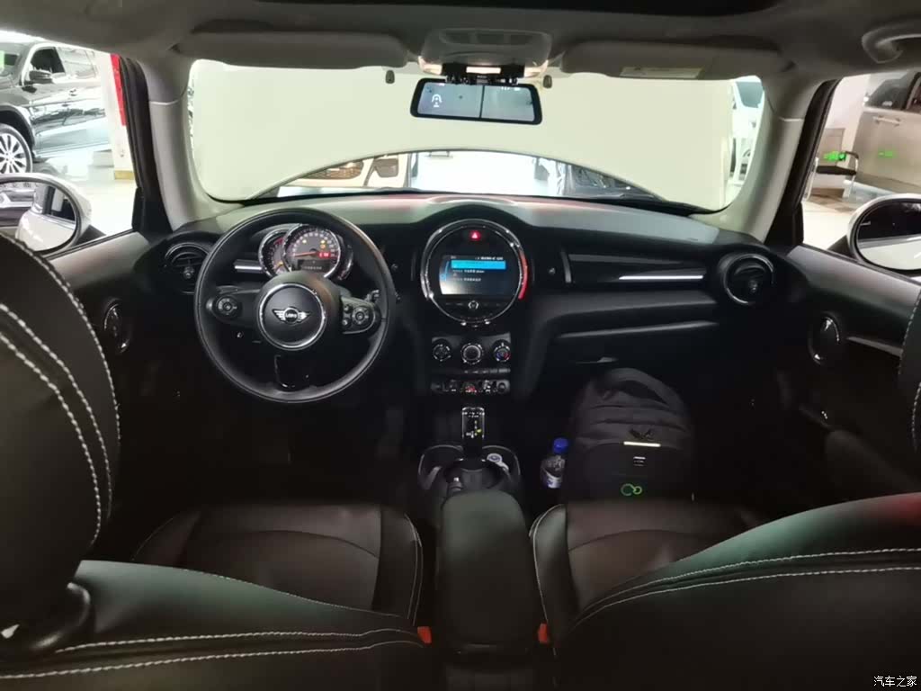 Mini ONE, 2018 10