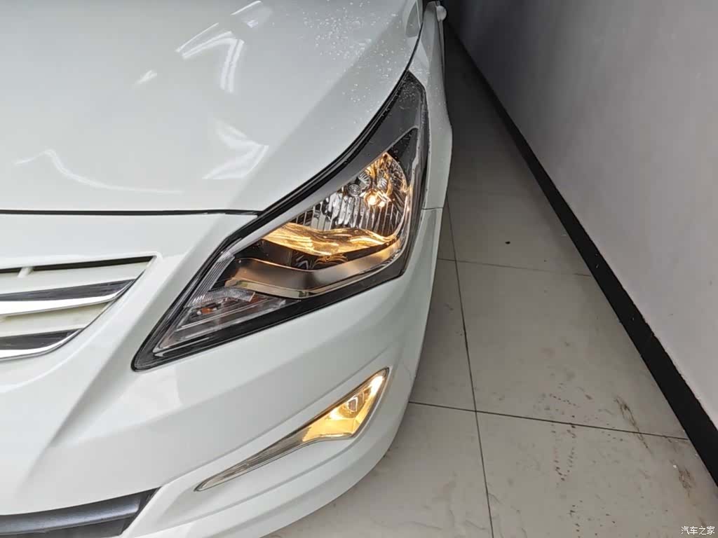 Hyundai GLX, 2015 24